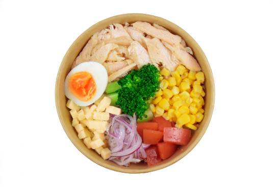 蒸し鶏　サラダ